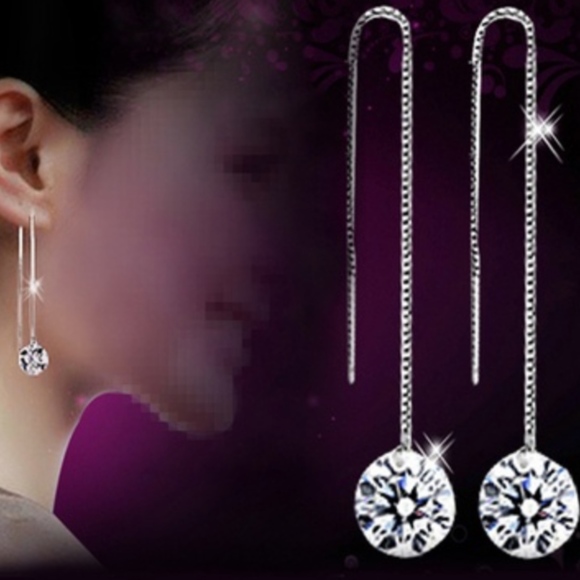 Jewelry - Long Elegant Silver Rhinestone Studded Earrings